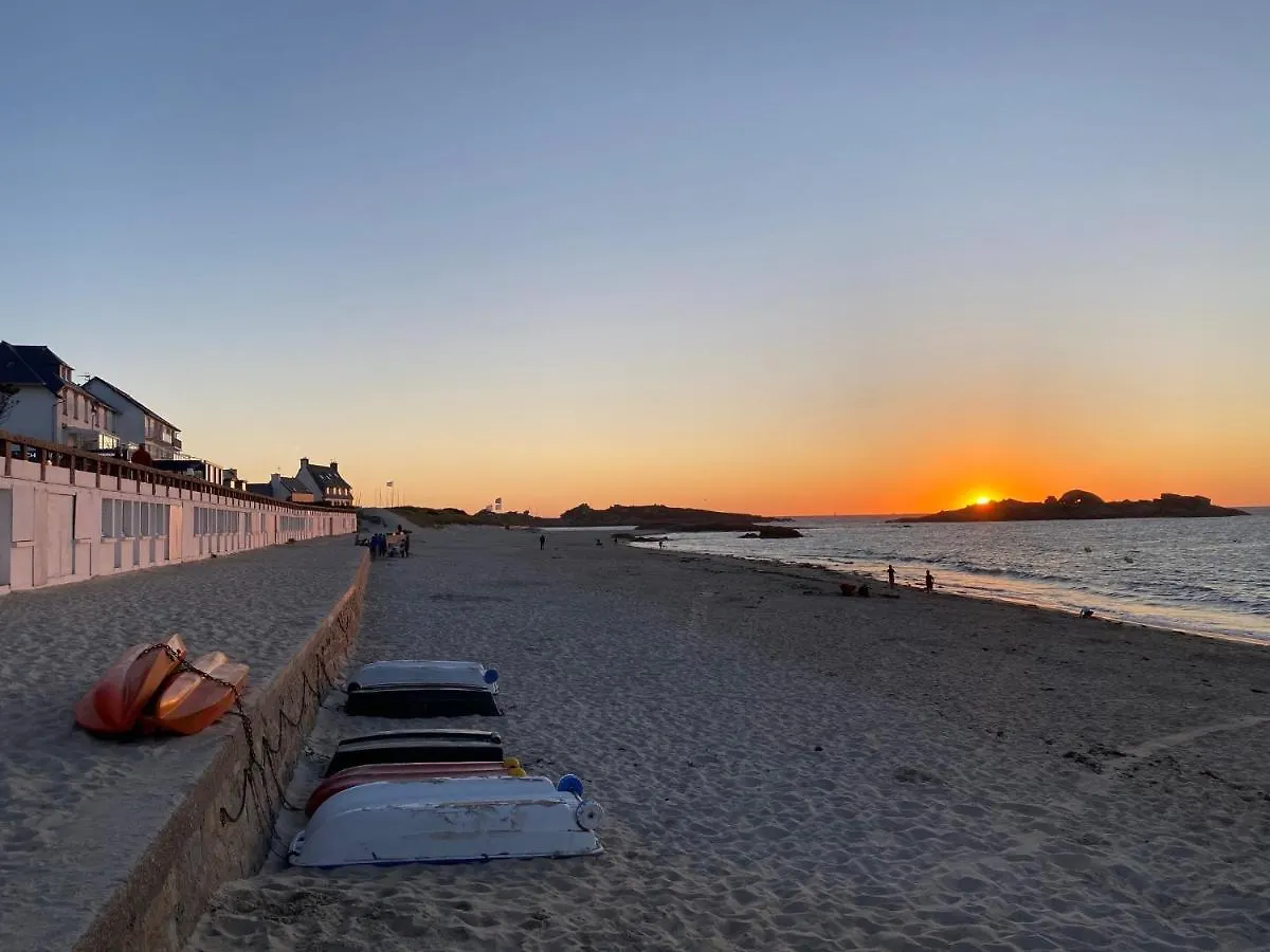 Studio Tregastel Plage A 20 Metres 0*,  France
